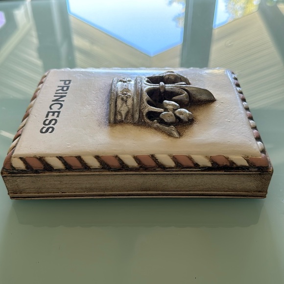 Sid Dickens Retired “Princess 20th Anniversary” - Picture 5 of 7